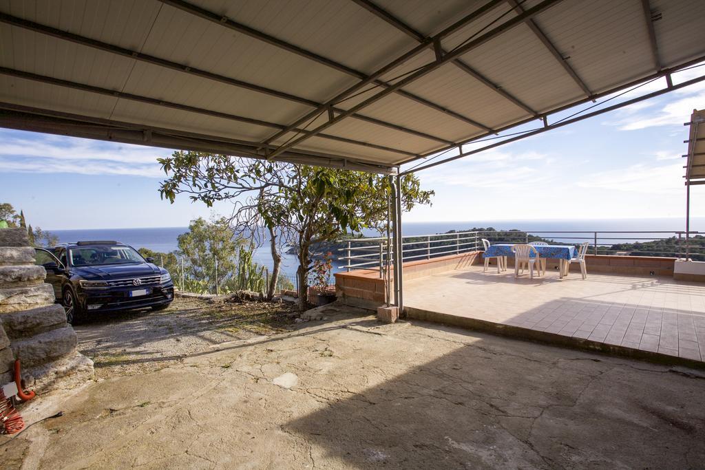 Villa La Terrazza Sul Mare - Goelba Фетовайя Экстерьер фото